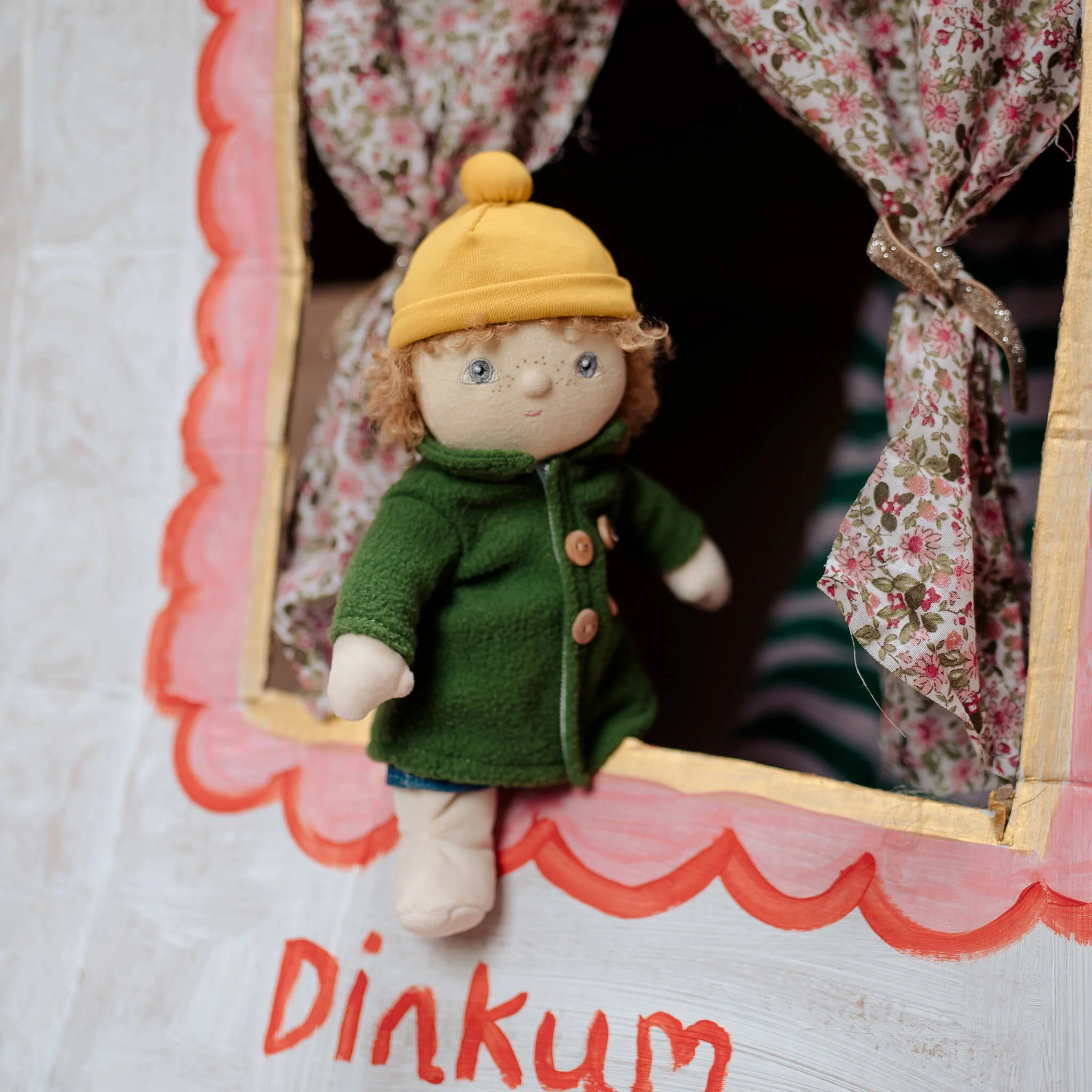 Dress Me Dinky - Charlie Chestnut - Image 5
