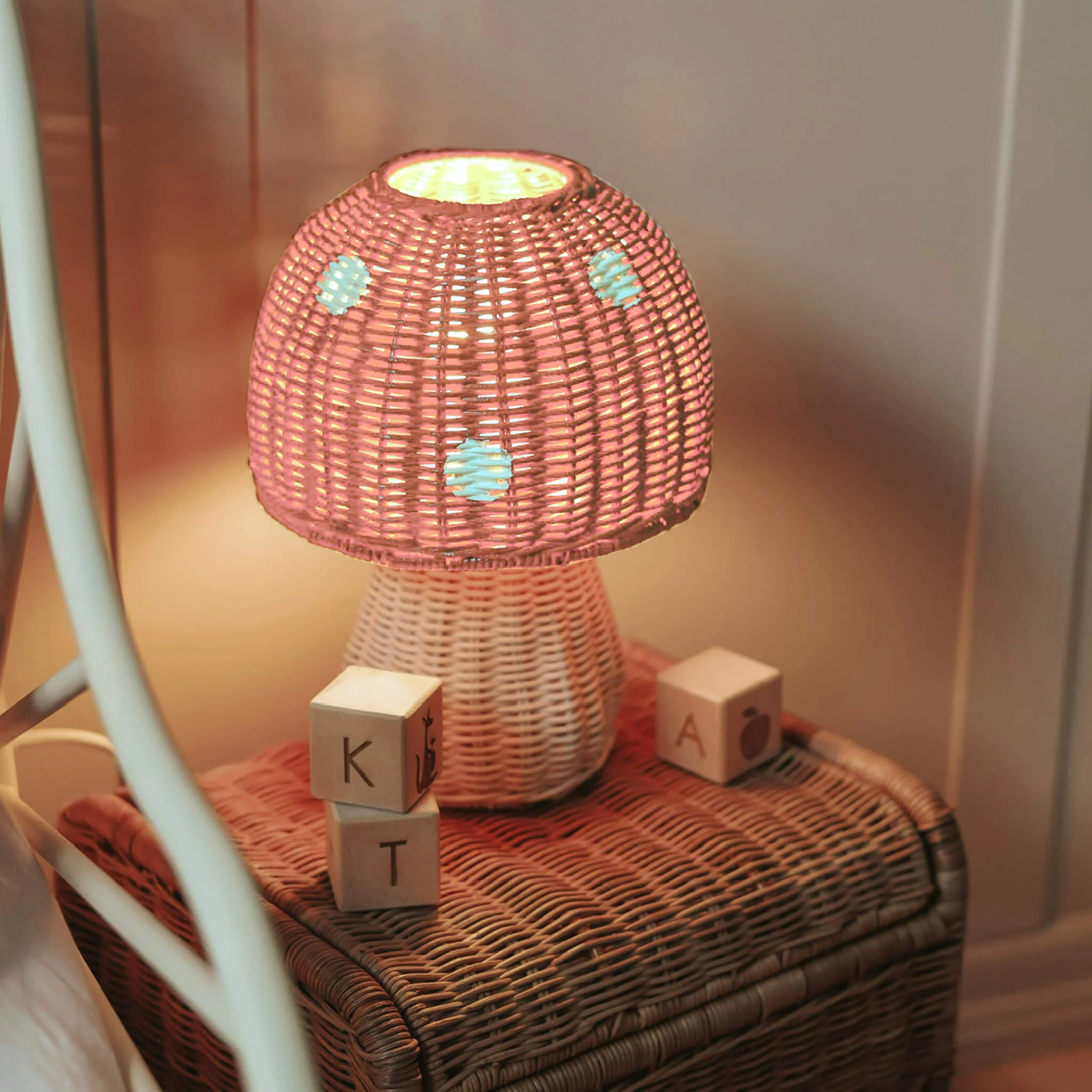 Toadstool Lamp - Musk - Image 3